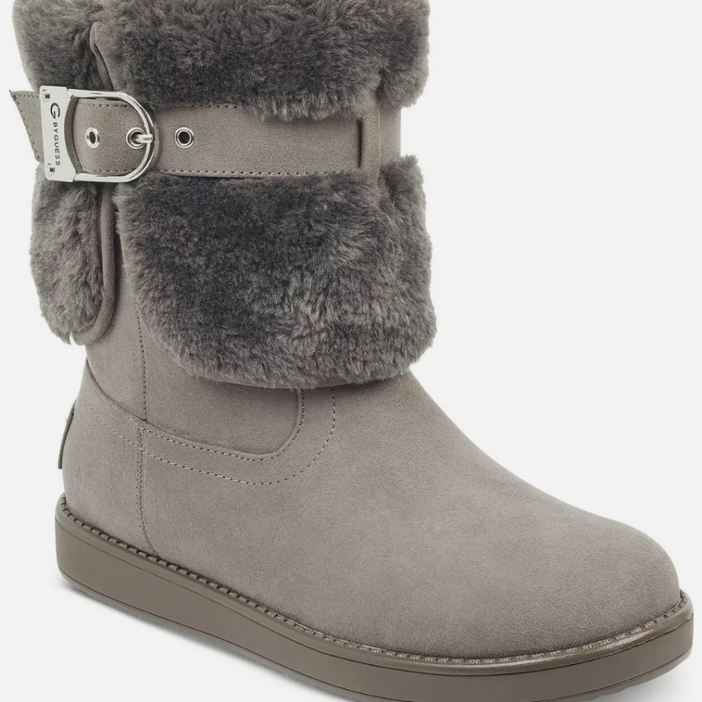G by GUESS Women's Aussie Pull-on Cold-Weather Boot Size 6M Dark Grey.